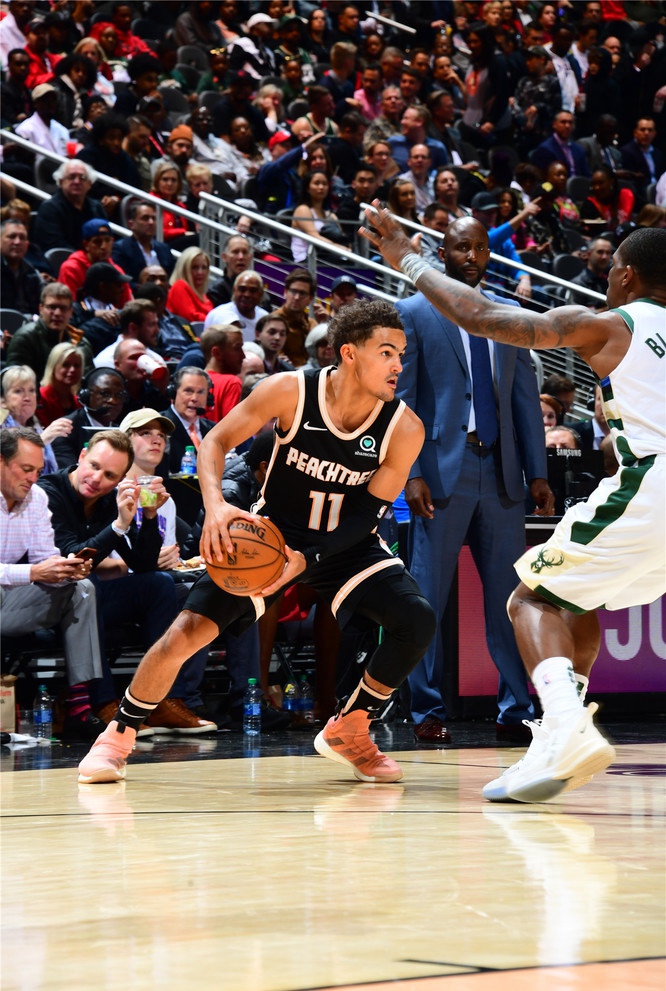 了强大的占 了强大的占