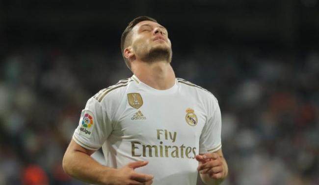 冠道路上的 冠道路上的