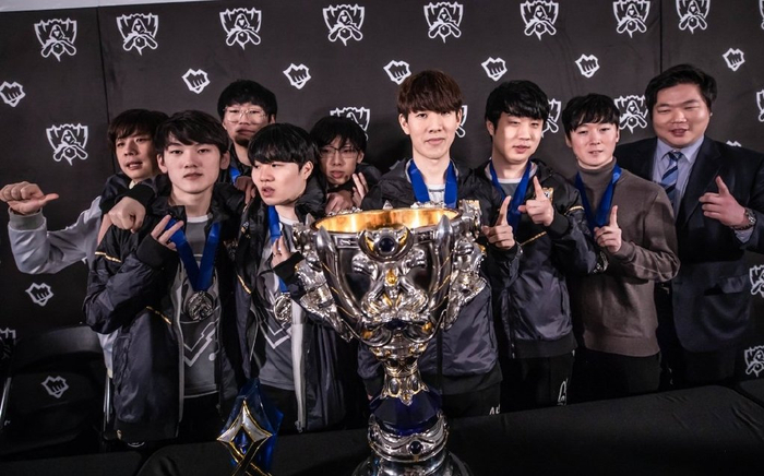 在商业化极 在商业化极