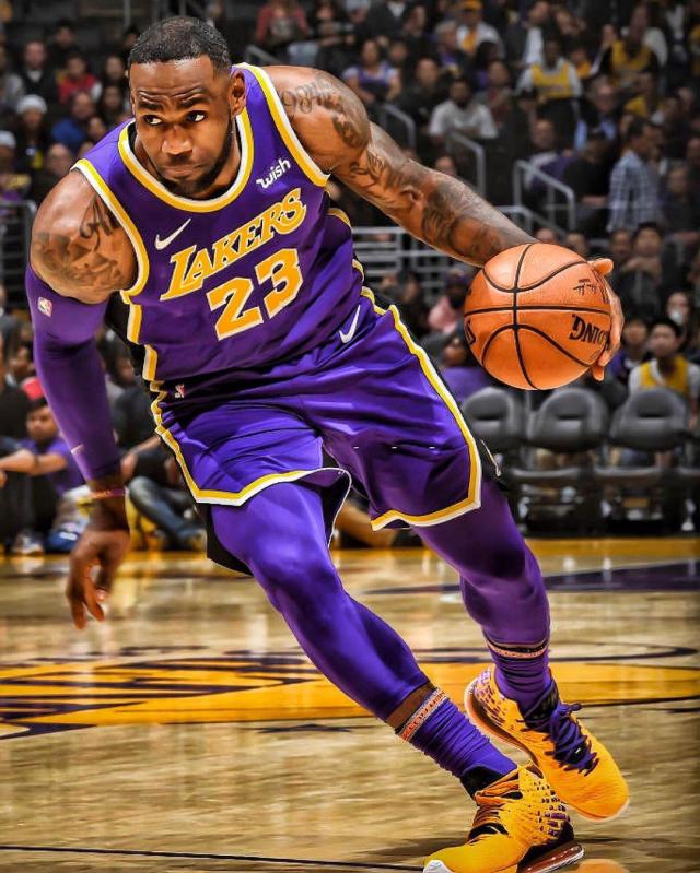 然成为焦点 然成为焦点